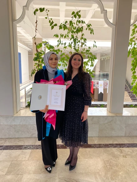 Sağlık Bilimleri Enstitüsü Mezuniyet Töreninde Doktora Birincilik Ödülü Alan Öğretim Elemanımız